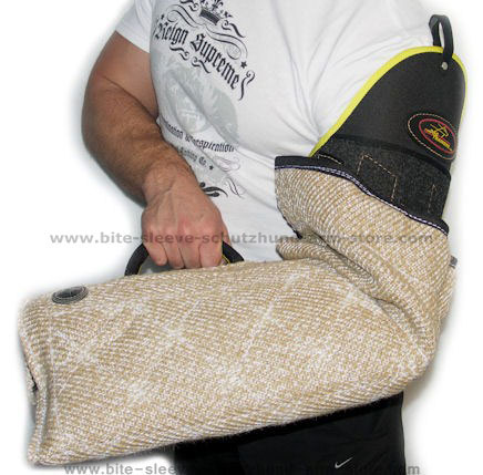 best training your puppy with jute puppy sleeve