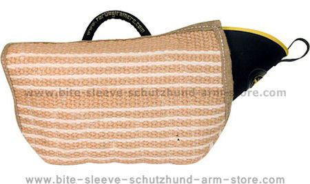 Intermediate dog sleeve made of French linen material 